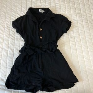 PRINCESS POLLY BLACK ROMPER